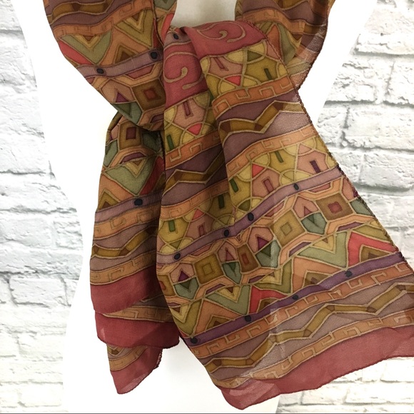 Lightweight Multicolor Geometric Print Scarf - Picture 4 of 5